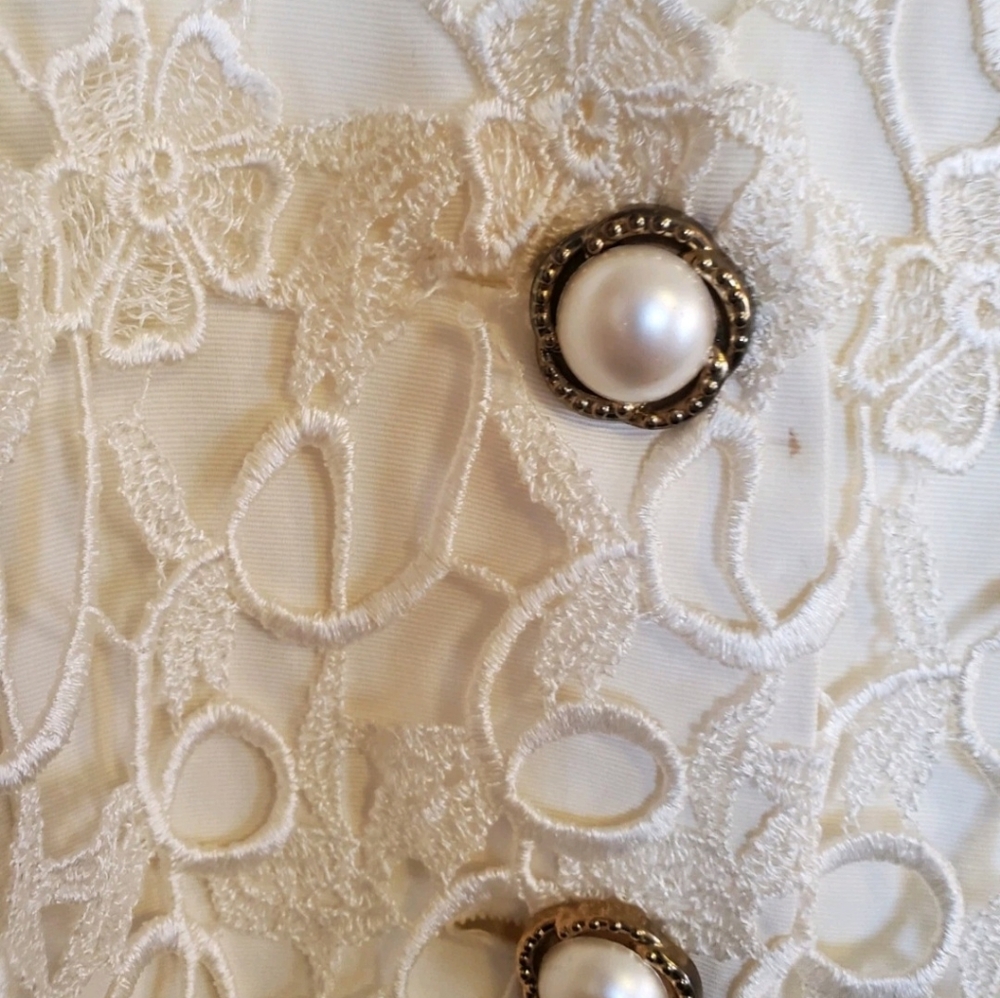 Vintage Ivory Lace Front Blouse Size 6 - Picture 3 of 9